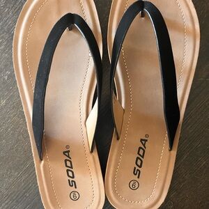 Soda Women's Black and Tan Sandals